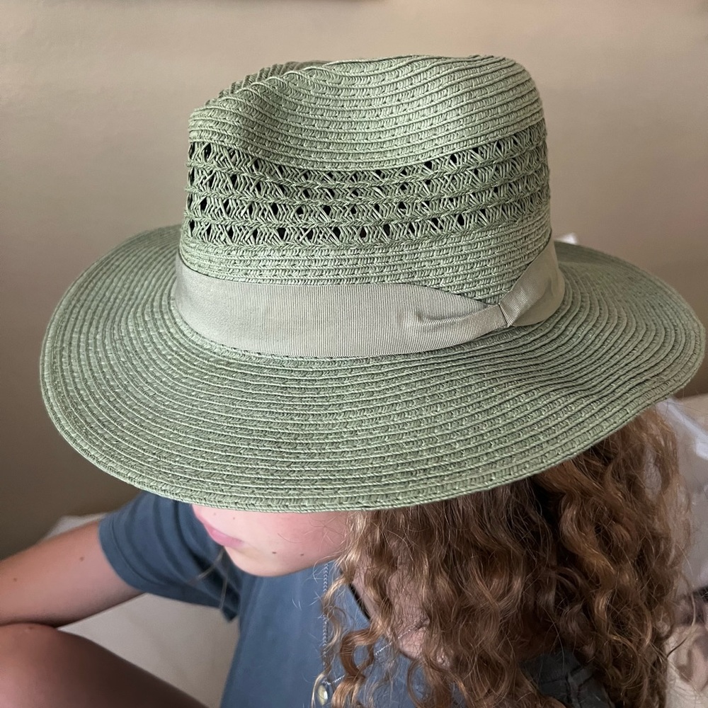 Forever 21 Ribbon Trim Paper Yarn Fedora Hat Olive color